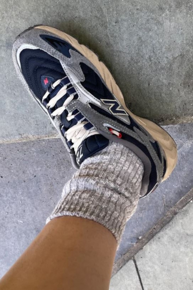  Ht grey