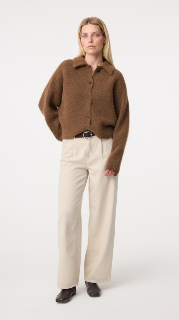 262P030 219-Mid Brown