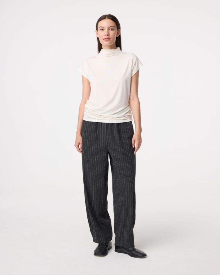 262P124 102-Off White