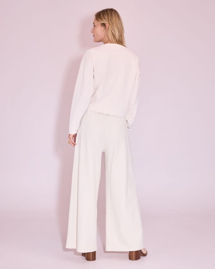 JOANNA 032-Chalk White