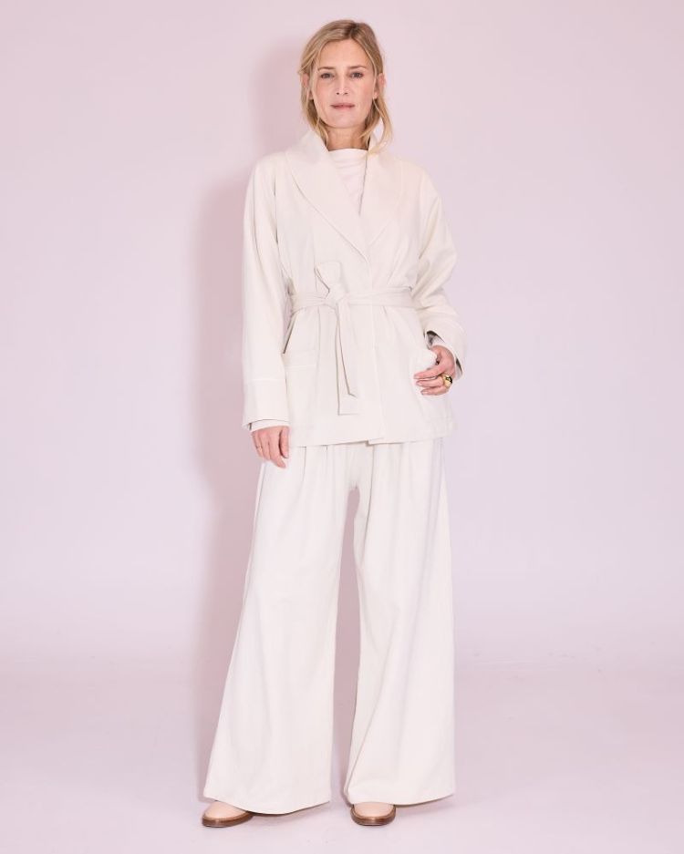 JOANNA 032-Chalk White