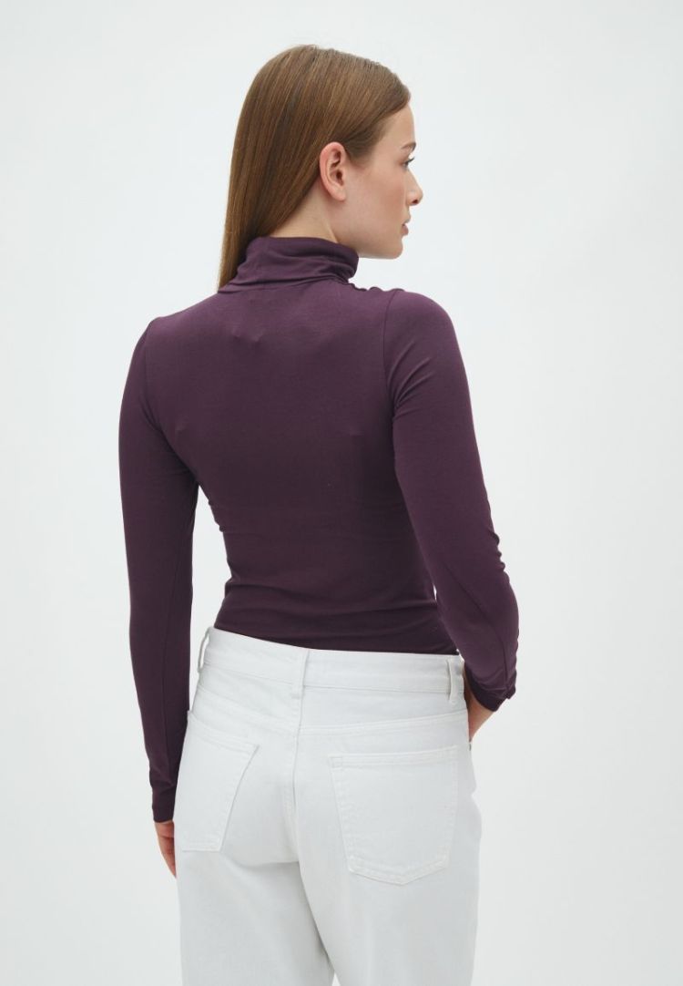 Ina, GG, Basic V69-Deep Purple