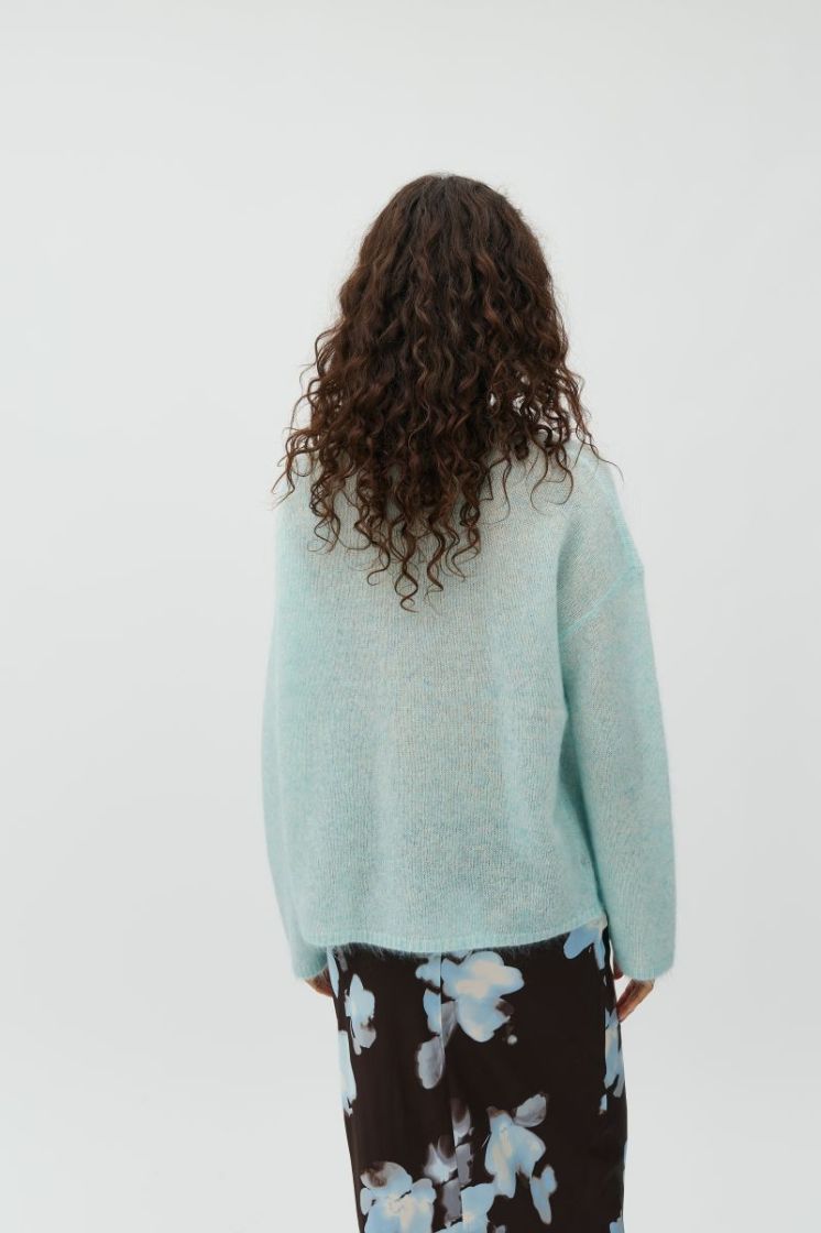 Gillardi-M, Friday Y49-Mirage Mela