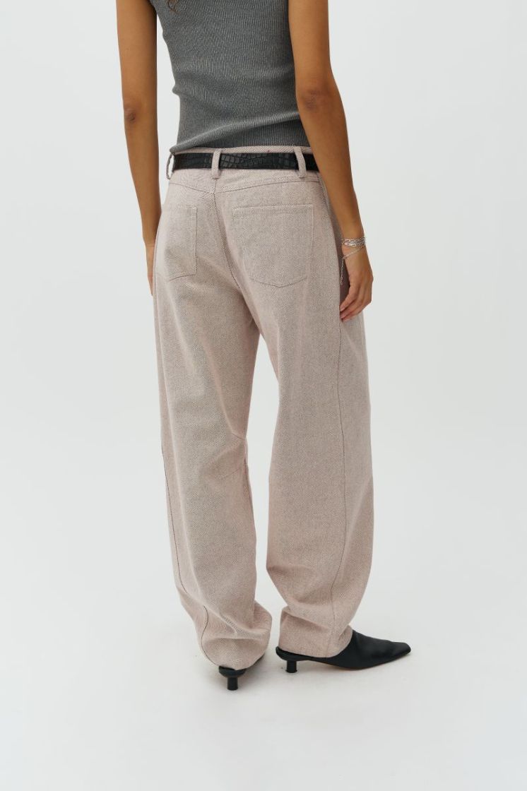 Bowa-M, Stellani Y22-Light Berry