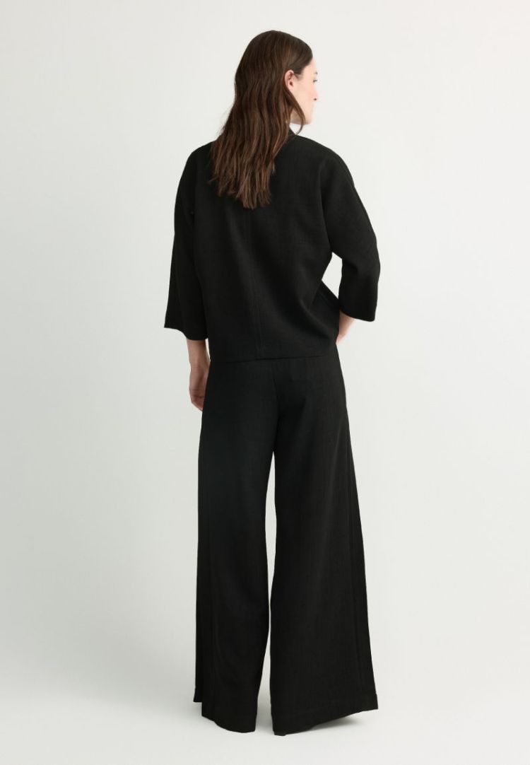 61217 0041 BLACK