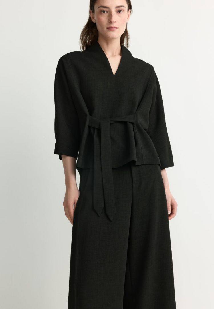 61217 0041 BLACK