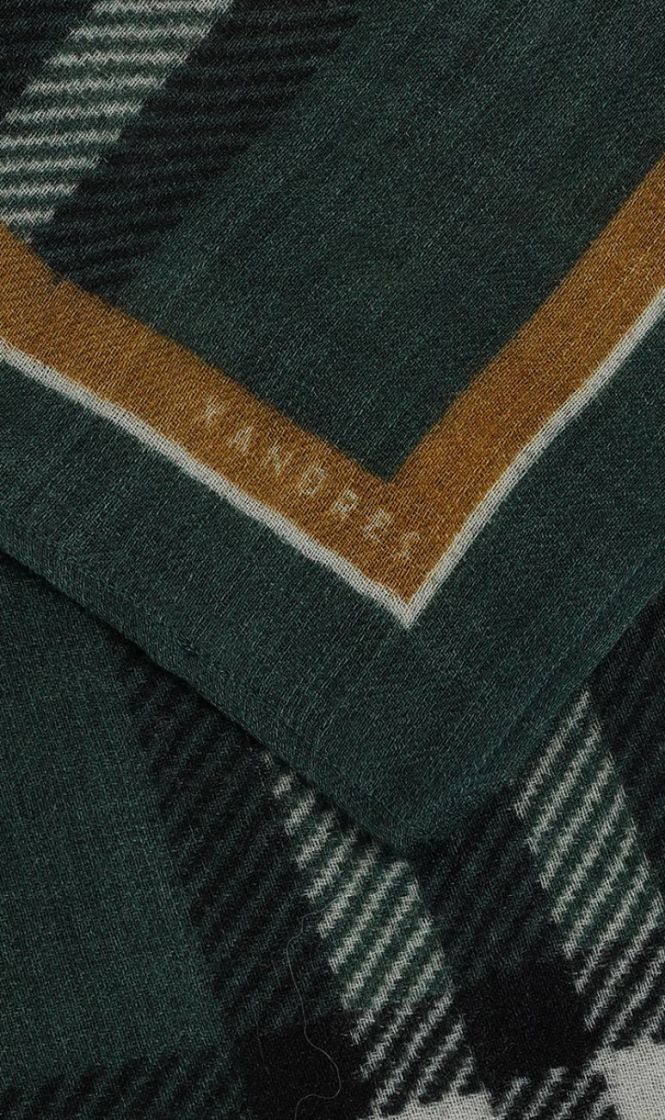 89705 3940 PINETREE